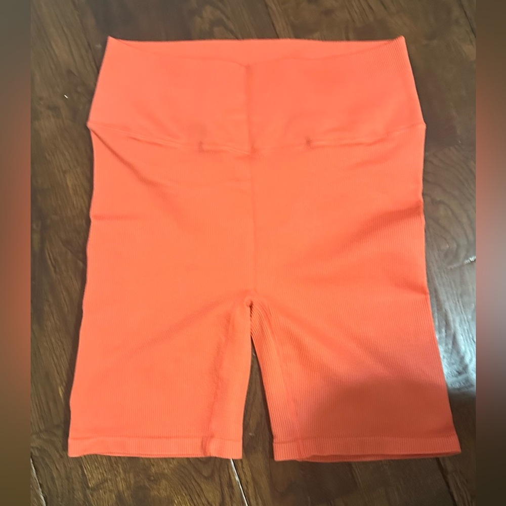 Women's active shorts